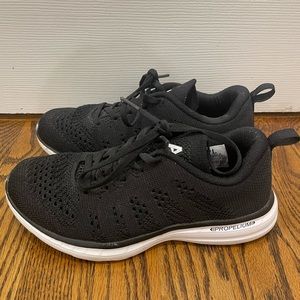 APL Techloom Pro Women’s Sneakers